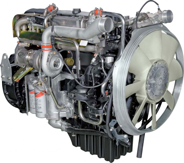 Двигатель ЯМЗ-651 L6 с турбонаддувом